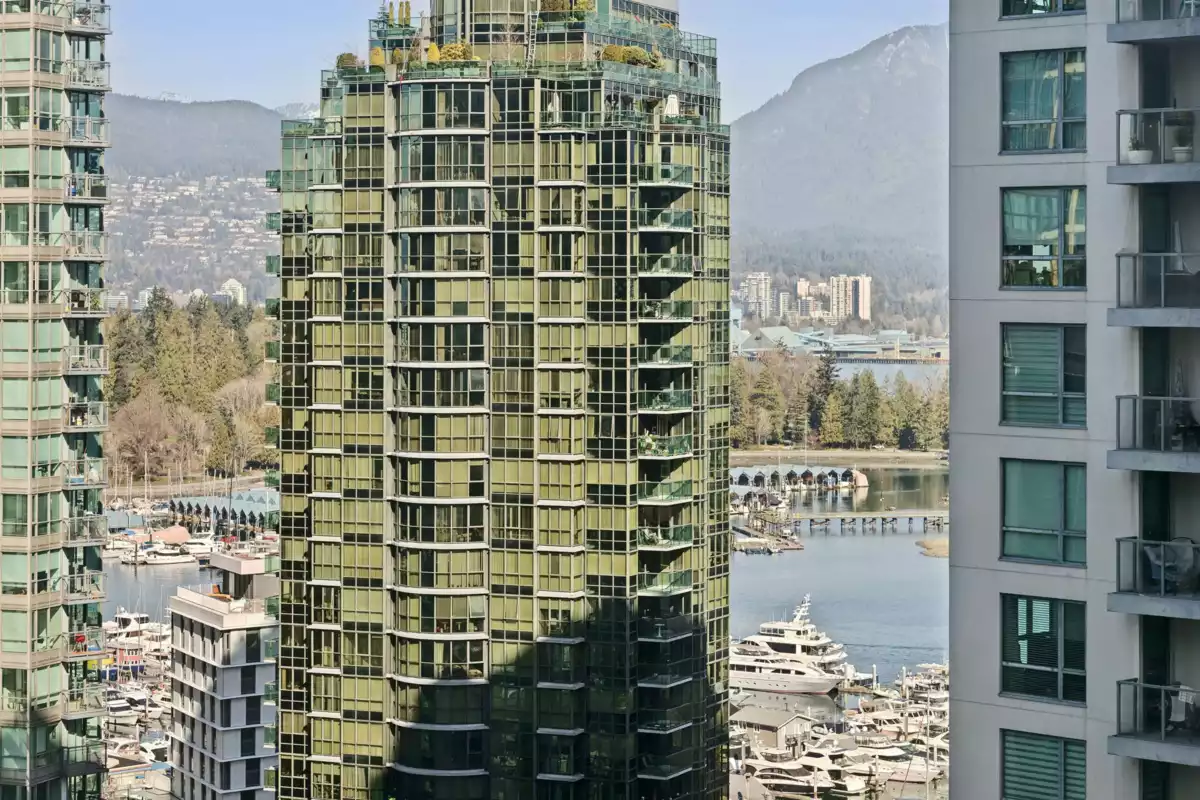 Swimming Pool Photo of 1605 1239 W Georgia Street, Vancouver, BC