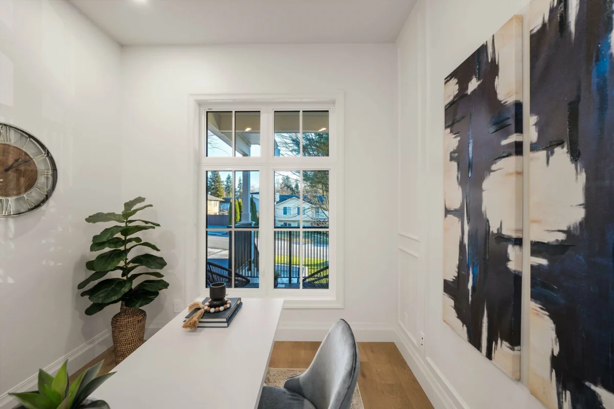 Primary Bathroom Photo of 102 18171 59 Avenue, Surrey, BC