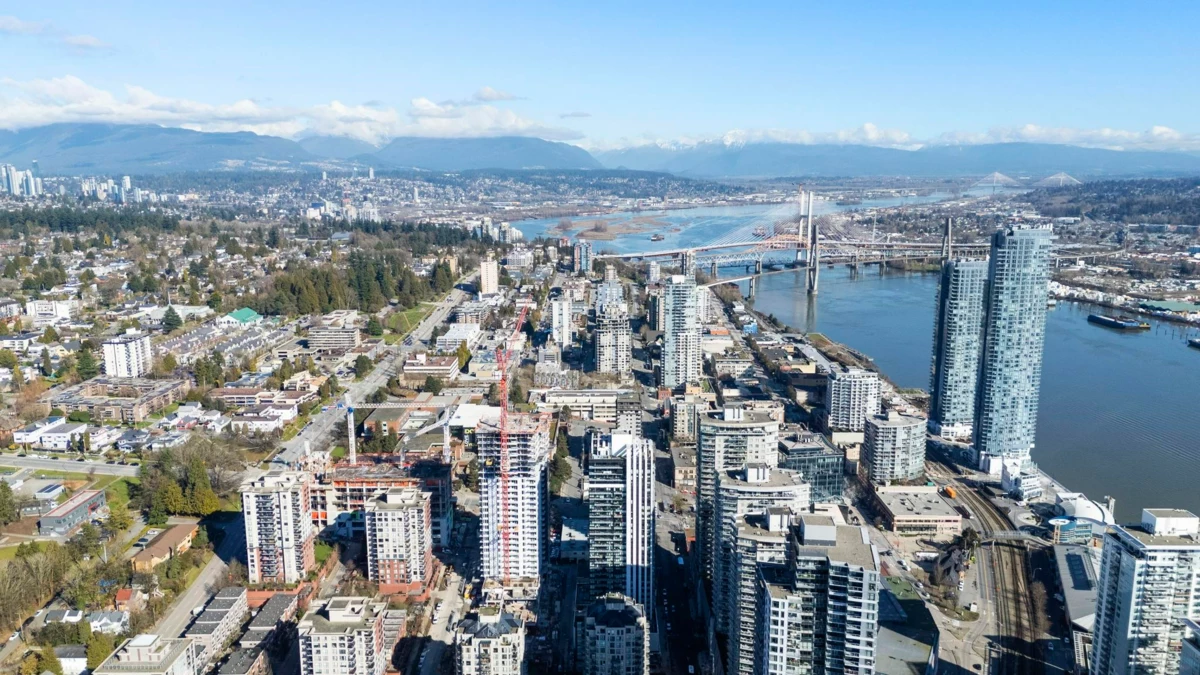 Front Yard Photo of 1705 823 Carnarvon Street, New Westminster, BC
