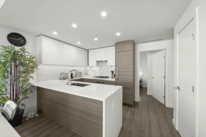 Walk-In Closet Photo of 1705 823 Carnarvon Street, New Westminster, BC