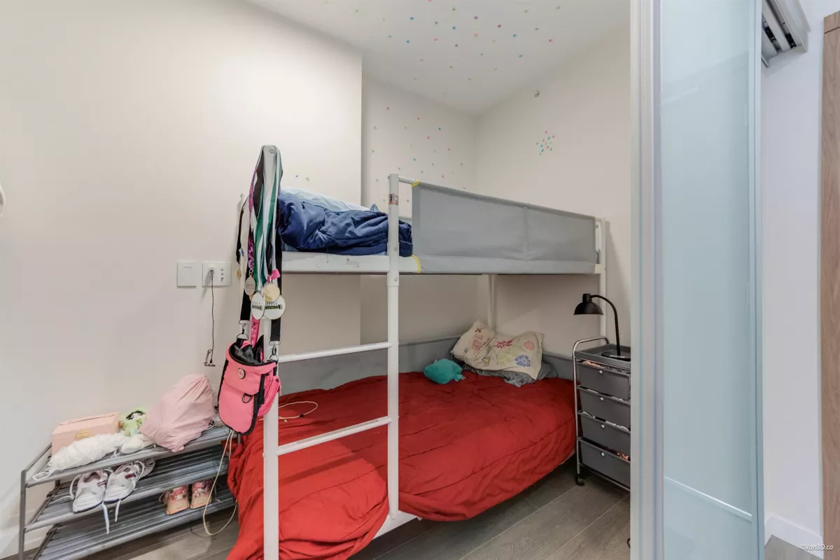 Primary Bathroom Photo of 2704 2186 Gilmore Avenue, Burnaby, BC