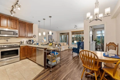 Kitchen Island Photo of 114 2860 Trethewey Street, Abbotsford, BC