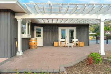 Garden / Landscaping Photo of 3029 Spruce Drive, No City Value, BC