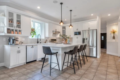 Breakfast Nook Photo of 9434 216a Street, Langley, BC