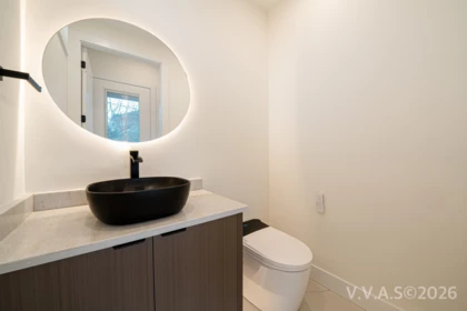 Entry Foyer Photo of 2837 W 31st Avenue, Vancouver, BC