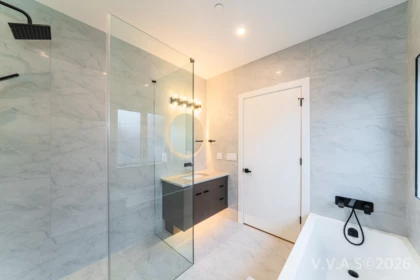 Swimming Pool Photo of 2837 W 31st Avenue, Vancouver, BC