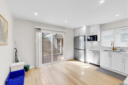 Kitchen Island Photo of 3055 Rothbury Place, Burnaby, BC