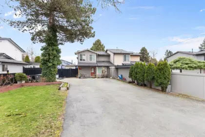 Outdoor Kitchen Photo of 6860 134 Street, Surrey, BC