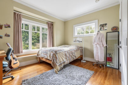 Entry Foyer Photo of 3574 East Boulevard, Vancouver, BC
