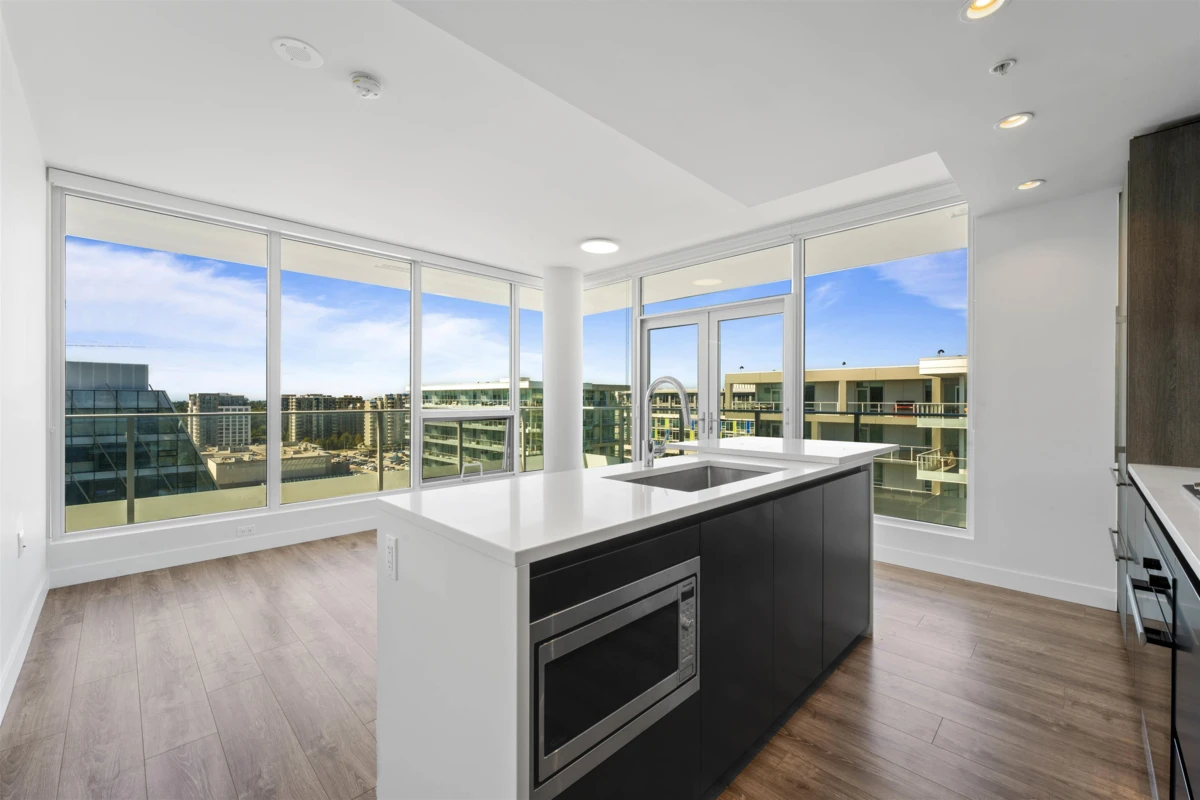 Family Room Photo of 1511 8133 Cook Road, Richmond, BC