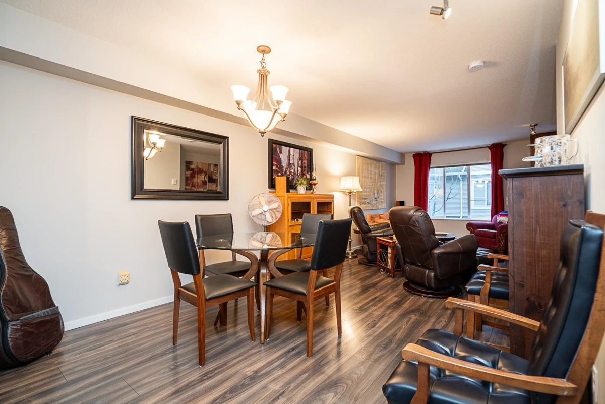 Living Room Photo of 79 15155 62a Avenue, Surrey, BC