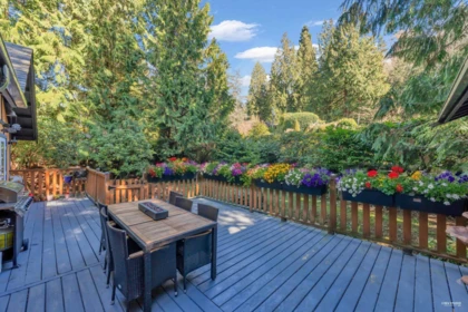 Powder Room Photo of 5325 Marine Drive, West Vancouver, BC