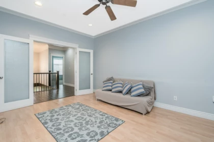 Laundry Room Photo of 15688 88 Avenue, Surrey, BC
