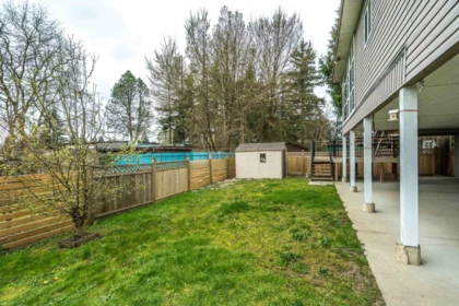 Swimming Pool Photo of 15688 88 Avenue, Surrey, BC