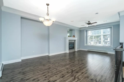 Walk-In Closet Photo of 15688 88 Avenue, Surrey, BC
