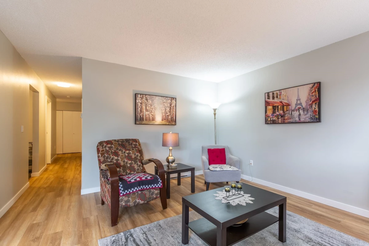 Guest Bathroom Photo of 105 5191 203 Street, Langley, BC