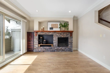 Breakfast Nook Photo of 4 22225 50 Avenue, Langley, BC