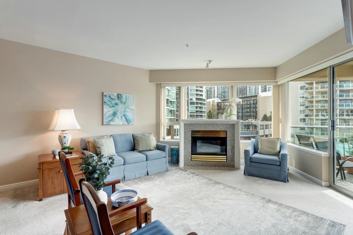 Living Room Photo of 504 1600 Hornby Street, Vancouver, BC