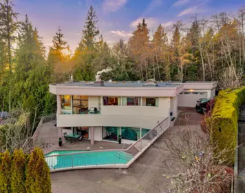 2490 Westhill Court, West Vancouver, BC, West Vancouver — Single Family Residence for sale