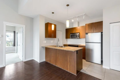 416 2943 Nelson Place, Abbotsford, BC, Abbotsford — Apartment/Condo for sale