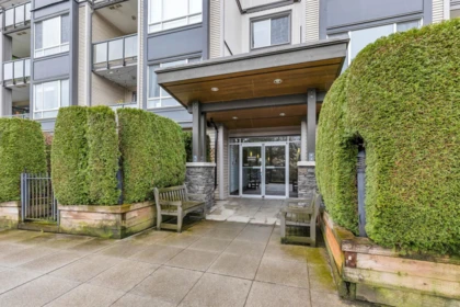 416 2943 Nelson Place, Abbotsford, BC, Abbotsford — Apartment/Condo for sale