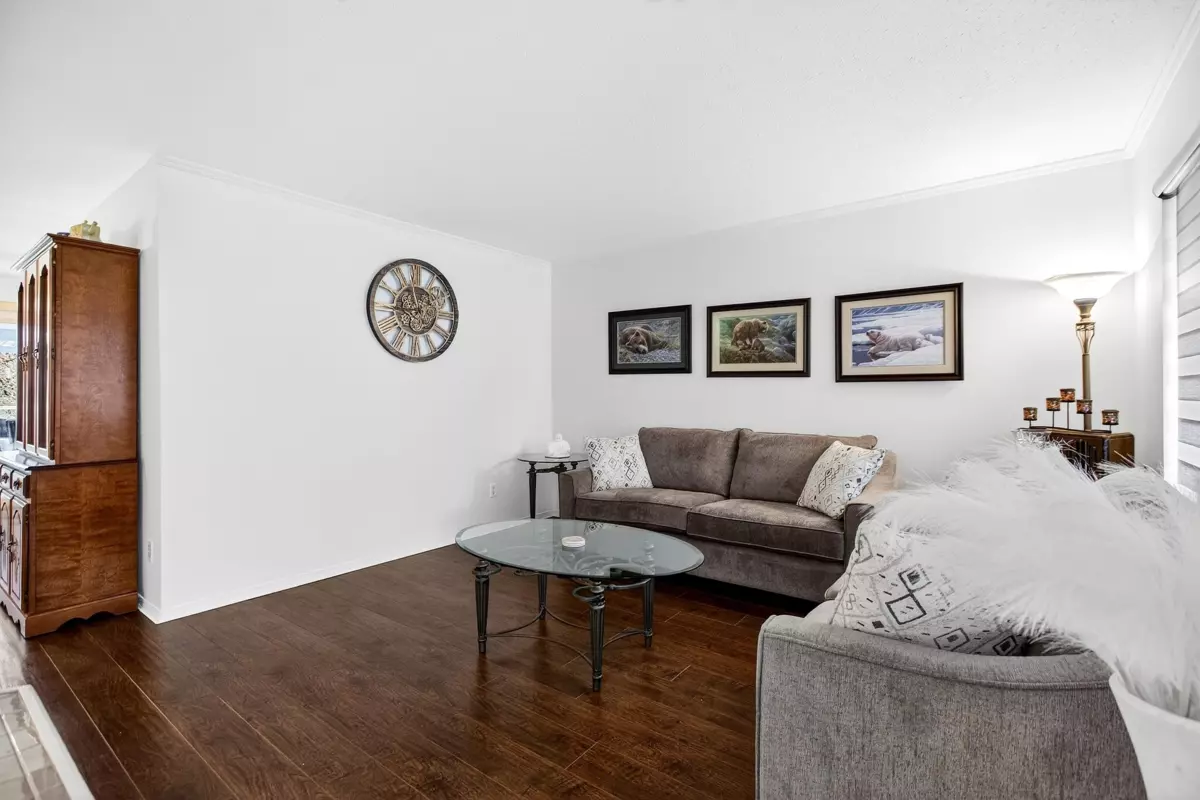 Dining Area Photo of 22700 Balabanian Circle, Maple Ridge, BC