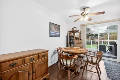 Primary Bedroom Photo of 22700 Balabanian Circle, Maple Ridge, BC
