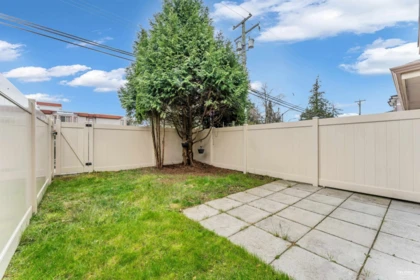 Office / Den Photo of 4 14921 Thrift Avenue, White Rock, BC
