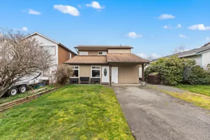 45475 Meadowbrook Drive, Chilliwack, BC, Chilliwack — Single Family Residence for sale