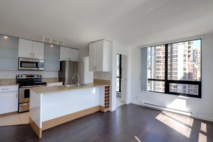 1502 909 Mainland Street, Vancouver, BC, Vancouver — Apartment/Condo for sale