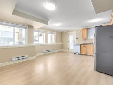 Laundry Room Photo of 15354 Royal Avenue, White Rock, BC