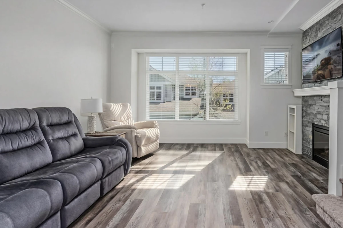 Living Room Photo of 43 11282 Cottonwood Drive, Maple Ridge, BC