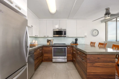 Breakfast Nook Photo of 1506 6689 Willingdon Avenue, Burnaby, BC