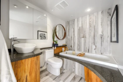 Mudroom Photo of 1506 6689 Willingdon Avenue, Burnaby, BC