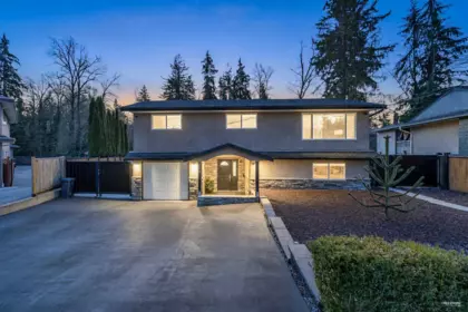 Laundry Room Photo of 794 Adiron Avenue, Coquitlam, BC