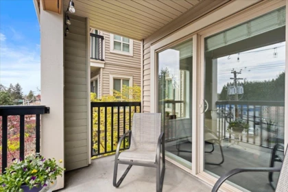 Mudroom Photo of 304 21009 56 Avenue, Langley, BC