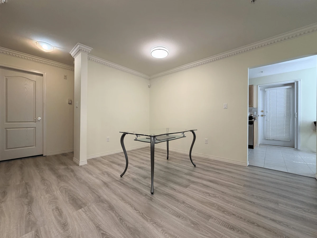Living Room Photo of 207 5683 Hampton Place, Vancouver, BC