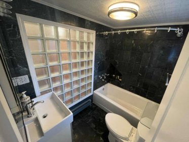 Guest Bathroom Photo of 5692 Marine Drive, West Vancouver, BC