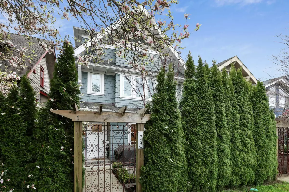 Exterior Rear Photo of 1 3640 W 2nd Avenue, Vancouver, BC