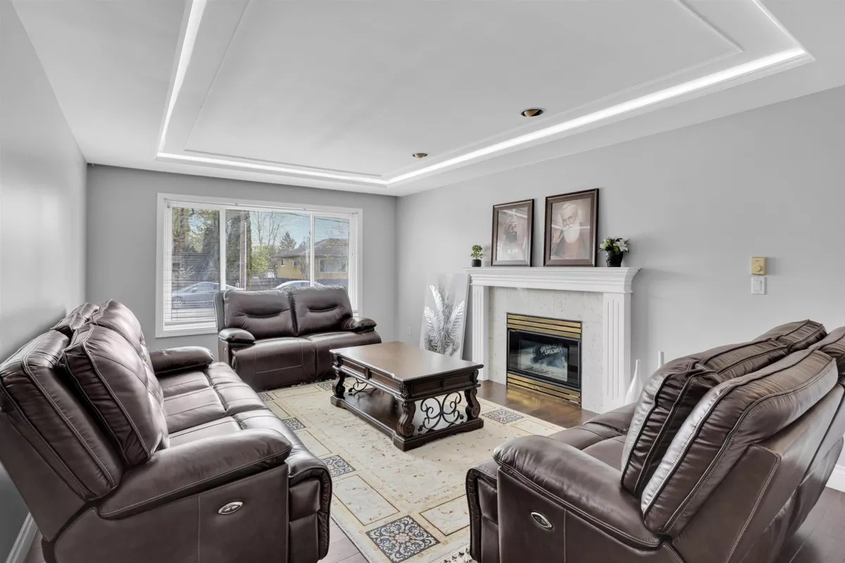 Family Room Photo of 6719 134 Street, Surrey, BC