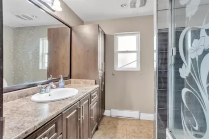 Powder Room Photo of 6719 134 Street, Surrey, BC