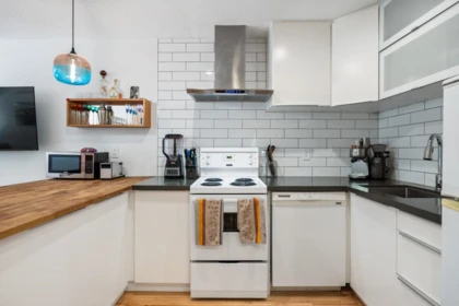 Kitchen Photo of 109 36 E 14th Avenue, Vancouver, BC