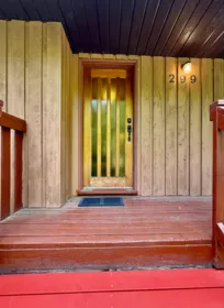 299 King Road, Gibsons, BC, Gibsons — Single Family Residence for sale