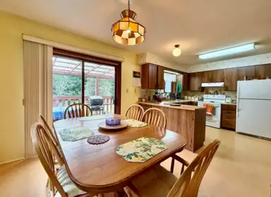 Kitchen Island Photo of 299 King Road, Gibsons, BC
