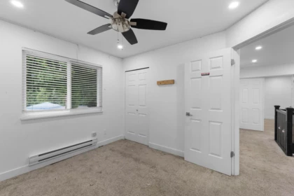 Hallway Photo of 6138 134a Street, Surrey, BC