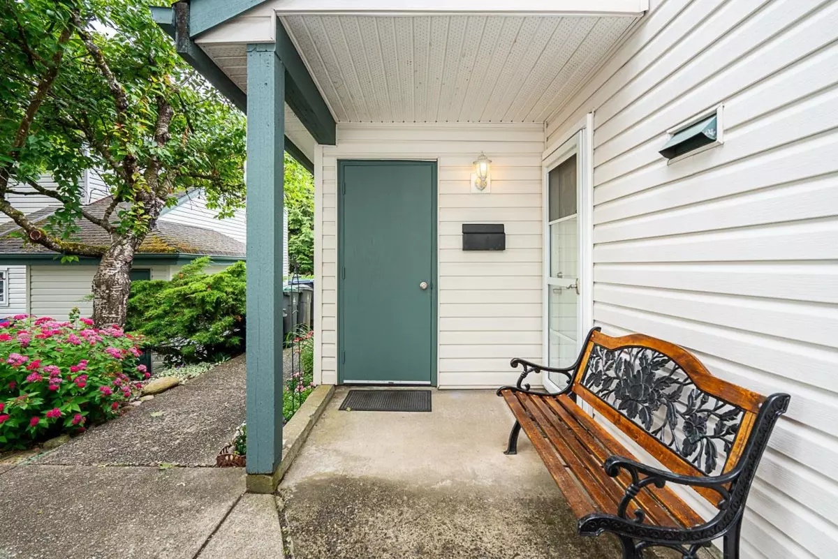 Exterior Rear Photo of 131 13710 67 Avenue, Surrey, BC