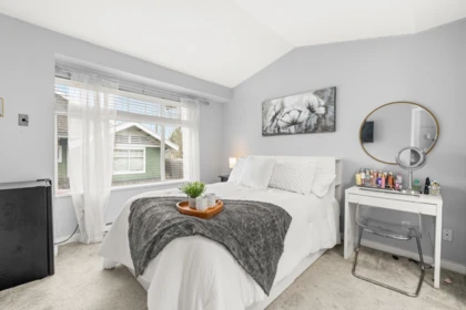 Basement Recreation Room Photo of 7 15233 34th Avenue, Surrey, BC