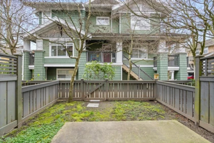Staircase Photo of 7 15233 34th Avenue, Surrey, BC