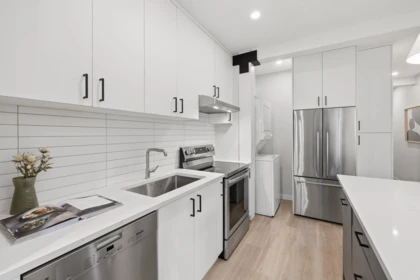 Breakfast Nook Photo of 207 1535 Nelson Street, Vancouver, BC