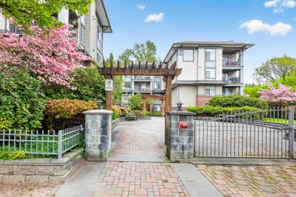 Swimming Pool Photo of 301 12020 207a Street, Maple Ridge, BC